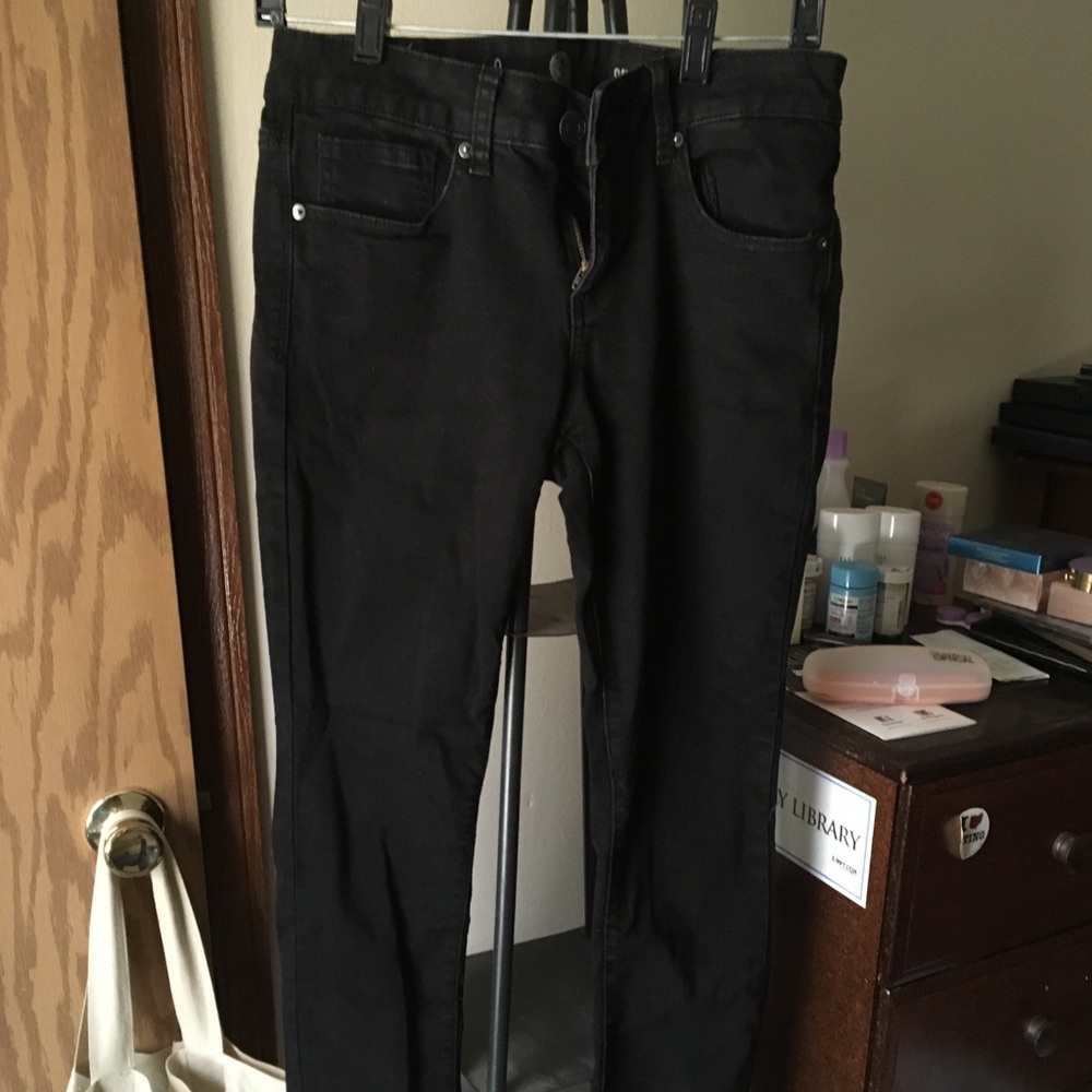 Black Skinny Jeans